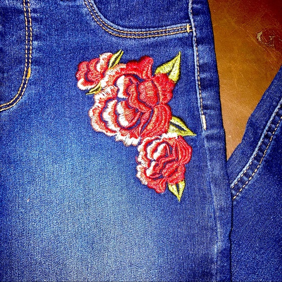 Girls size 7/8 Wondernation jeans - Picture 4 of 15